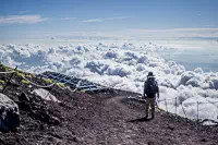 1合目から富士登山プライベートツアー